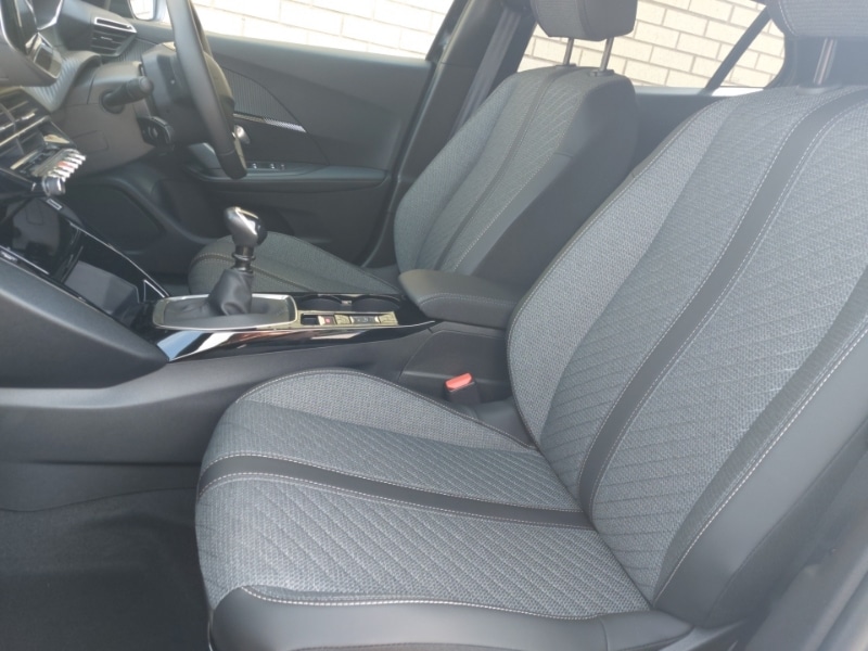 Used Peugeot 2008 2025 for sale - 76837886: Photo 5