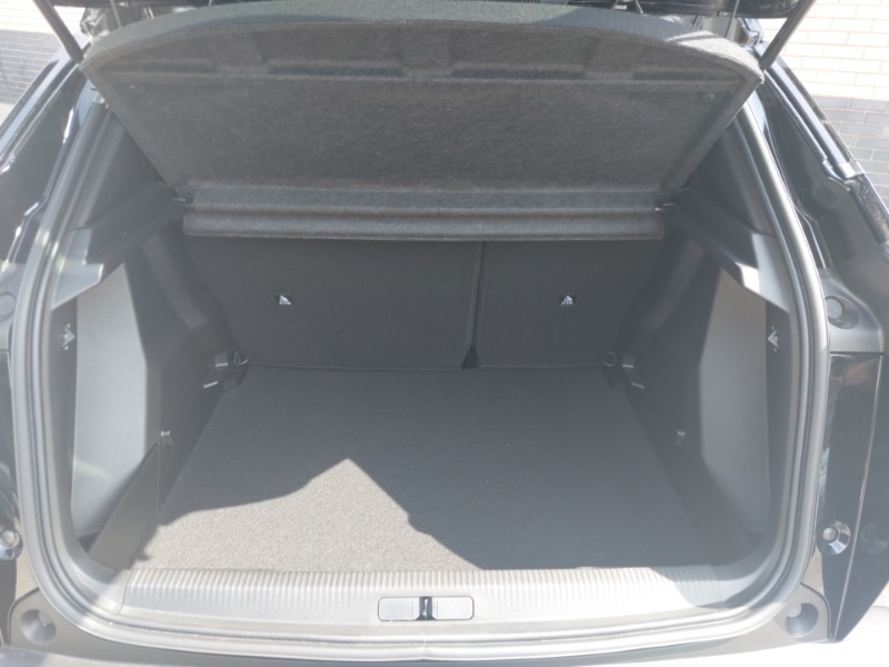 Used Peugeot 2008 2025 for sale - 76837886: Photo 8