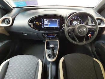 Used Toyota Aygo X 2023 for sale - 78225538: Photo