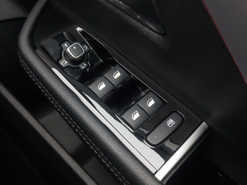 Used Vauxhall Astra 2024 for sale - 76708924: Photo 12