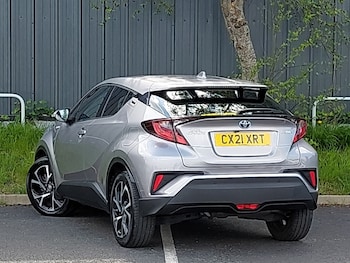 Used Toyota C-HR 2021 for sale - 75608574: Photo