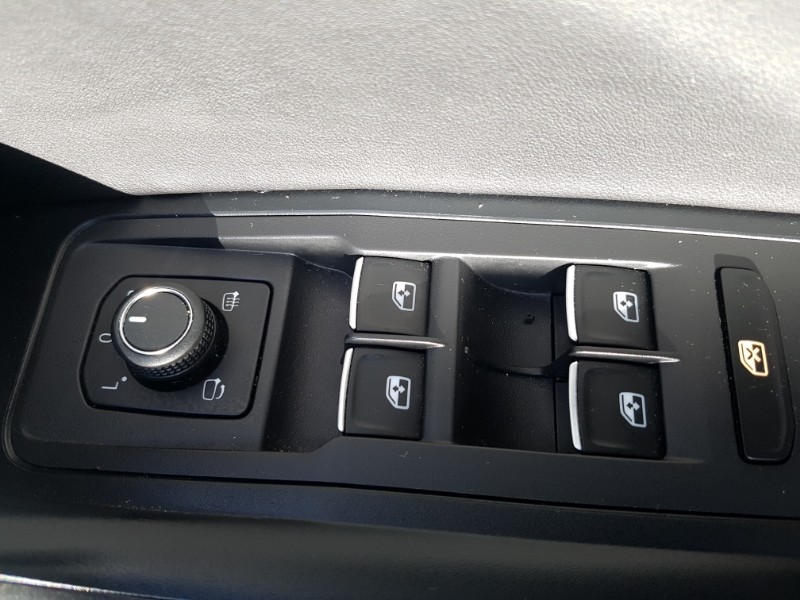 Used Volkswagen T-Roc 2022 for sale - 77190140: Photo 12