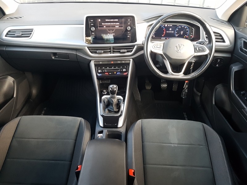 Used Volkswagen T-Roc 2022 for sale - 77190140: Photo 2