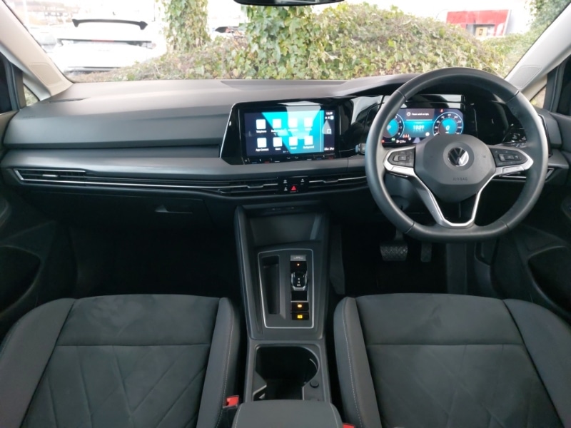 Used Volkswagen Golf 2020 for sale - 77277911: Photo 2