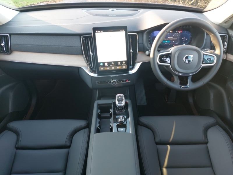 Used Volvo XC90 2025 for sale - 77410542: Photo 2