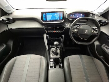 Used Peugeot 208 2020 for sale - 77492000: Photo