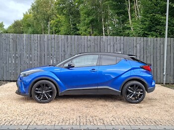 Used Toyota C-HR 2021 for sale - 79528848: Photo
