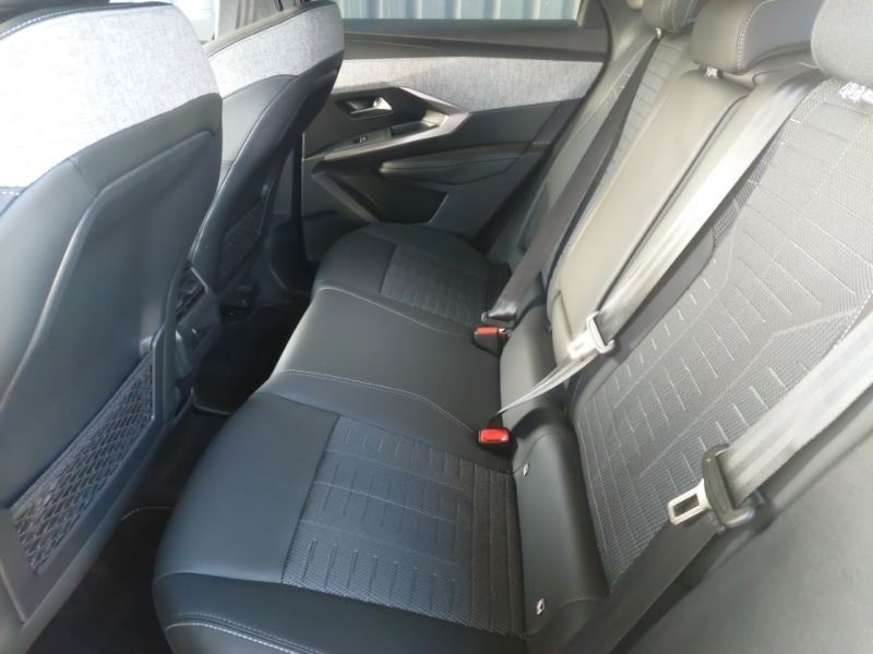 Used Peugeot 3008 2025 for sale - 76880952: Photo 6