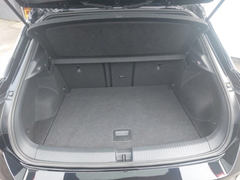 Used Volkswagen T-Roc 2025 for sale - 77985336: Photo 8