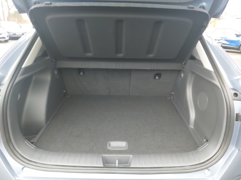 Used Hyundai KONA 2025 for sale - 77224241: Photo 8