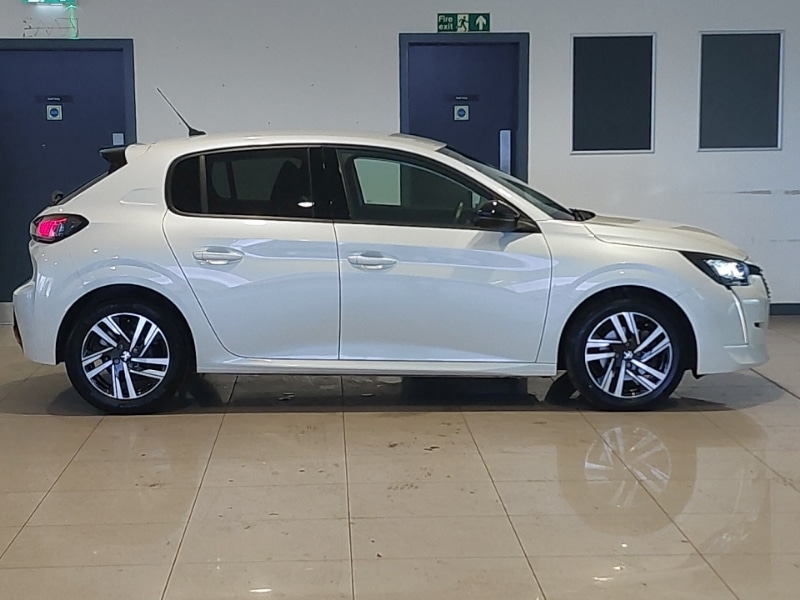 Used Peugeot 208 2022 for sale - 76419114: Photo 2