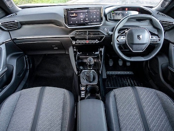 Used Peugeot 2008 2025 for sale - 75455116: Photo