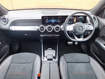 Used Mercedes-Benz EQB 2022 for sale - 76051566: Photo 2