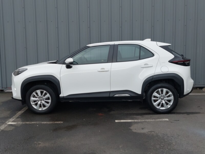 Used Toyota Yaris Cross 2023 for sale - 77949852: Photo 4