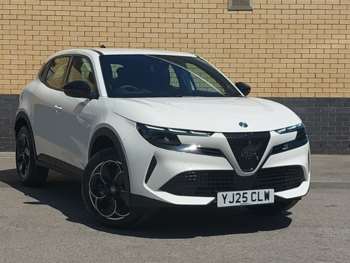 2025 - 1.2 Turbo Ibrida 5dr Auto
