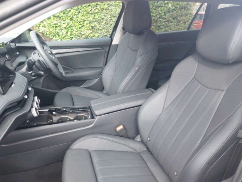 Used Skoda Superb 2024 for sale - 76050463: Photo 5