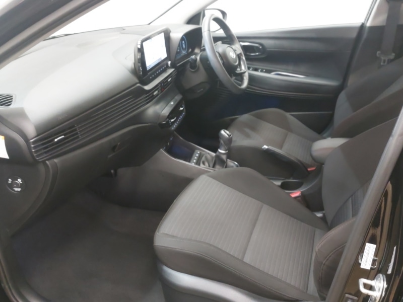 Used Hyundai i20 2022 for sale - 76120553: Photo 5