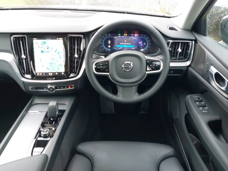 Used Volvo V60 2025 for sale - 77924168: Photo 7