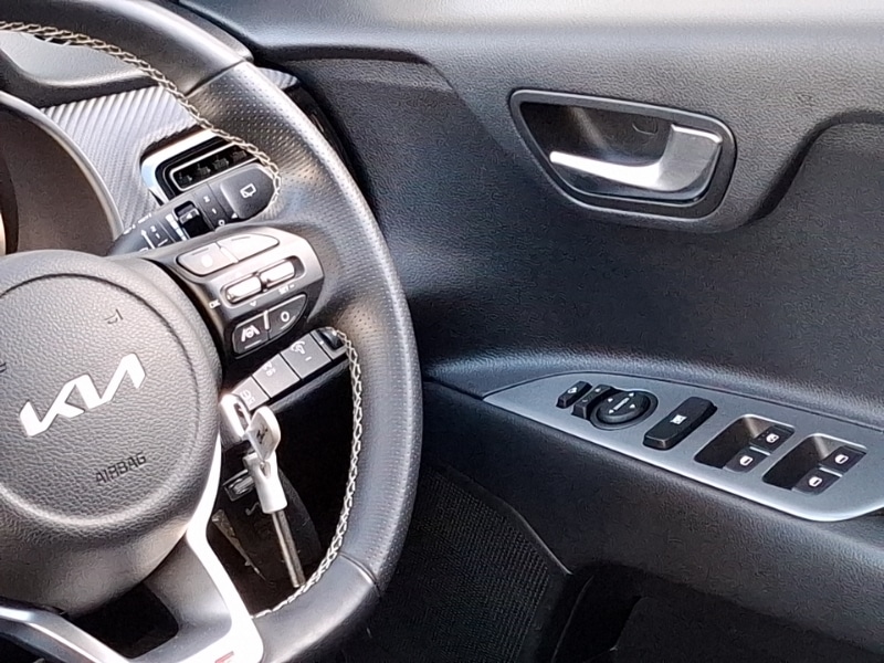 Used Kia Stonic 2023 for sale - 76578976: Photo 11