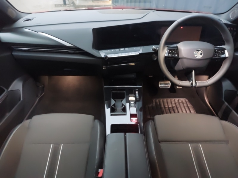 Used Vauxhall Astra 2024 for sale - 77924071: Photo 2