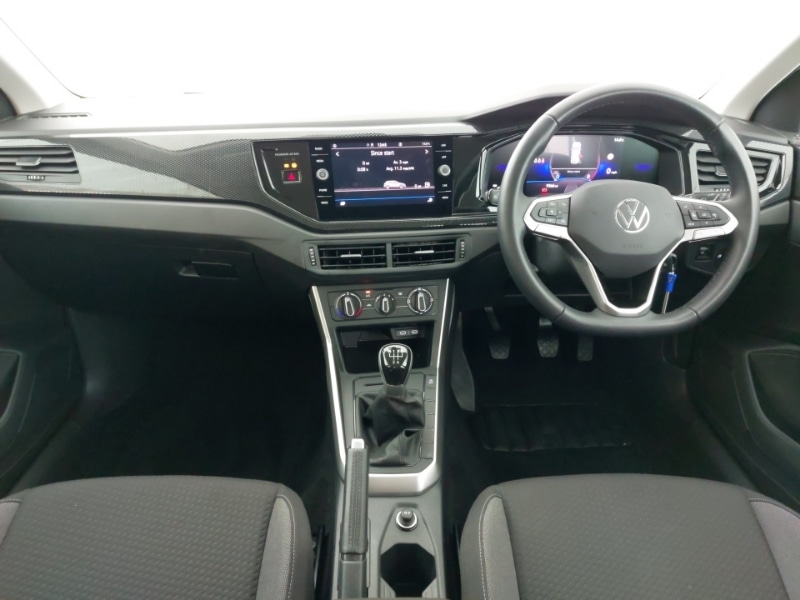 Used Volkswagen Polo 2024 for sale - 76786256: Photo 2