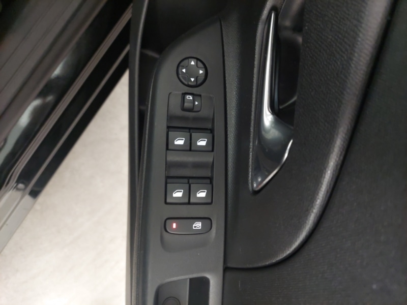 Used Vauxhall Corsa 2024 for sale - 76116099: Photo 12