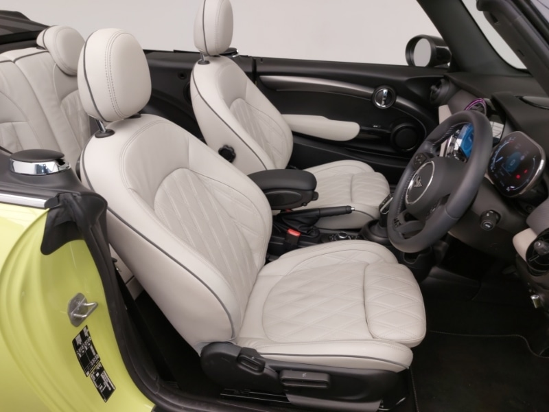 Used MINI Convertible 2023 for sale - 77371613: Photo 11