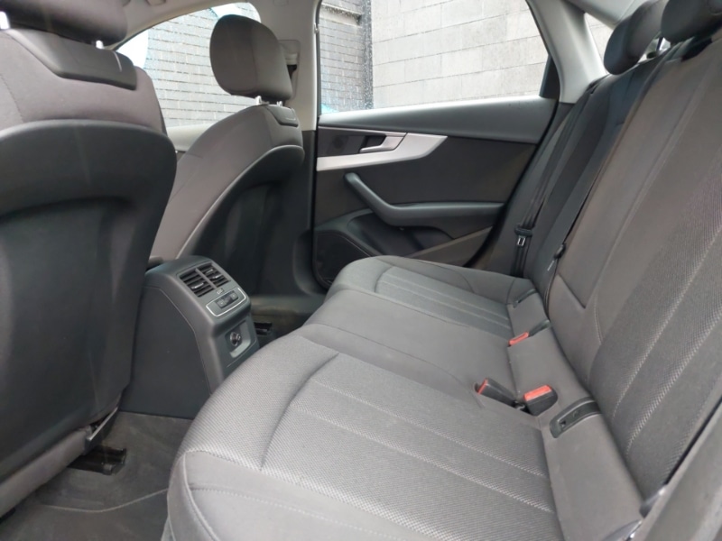Used Audi A4 2020 for sale - 76171777: Photo 6