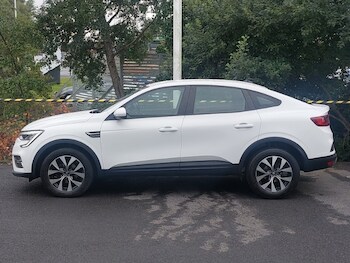 Used Renault Arkana 2023 for sale - 75933378: Photo