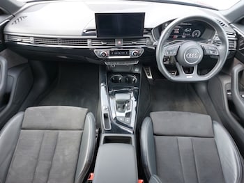 Used Audi A4 2021 for sale - 75345012: Photo