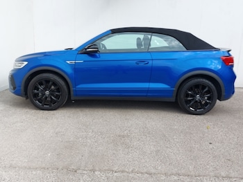 Used Volkswagen T-Roc 2023 for sale - 79419524: Photo