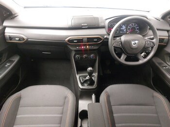 Used Dacia Sandero Stepway 2021 for sale - 77311969: Photo