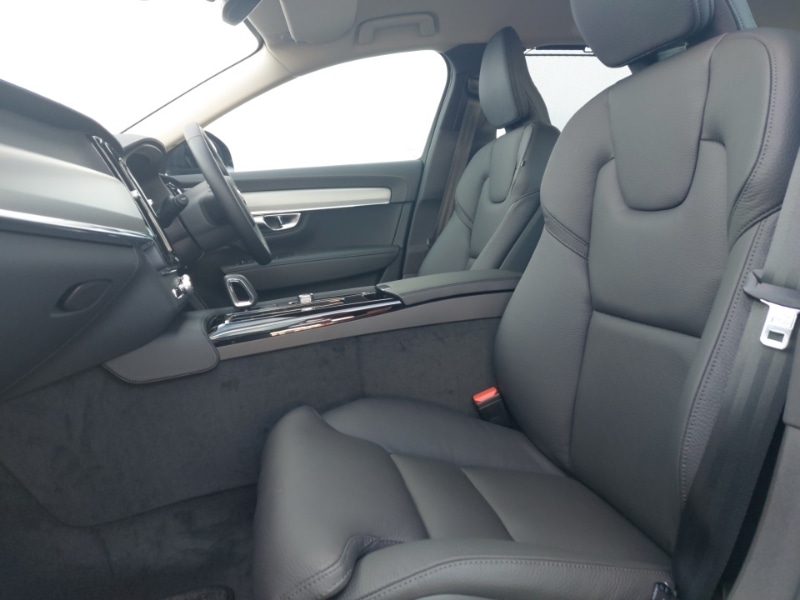 Used Volvo V90 2025 for sale - 77630662: Photo 5