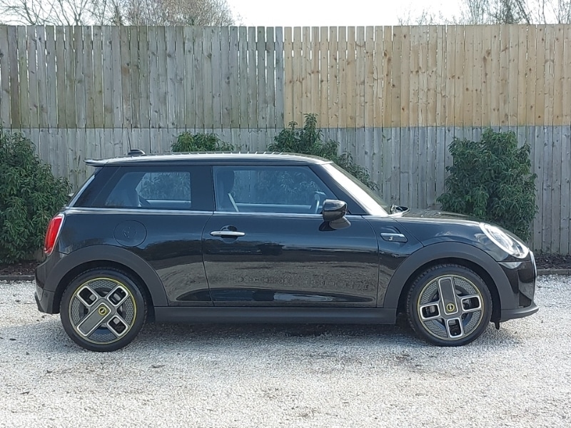 Used MINI Hatch 2023 for sale - 78041709: Photo 2