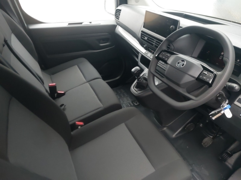 Used Vauxhall Vivaro 2024 for sale - 77142387: Photo 2