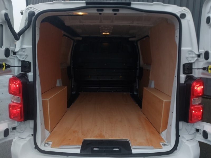 Used Vauxhall Vivaro 2024 for sale - 77142387: Photo 8