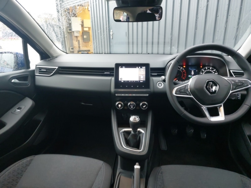 Used Renault Clio 2021 for sale - 77992254: Photo 2