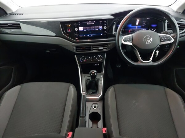 Used Volkswagen Polo 2023 for sale - 76237732: Photo 2