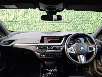 Used BMW 1 Series 2023 for sale - 76475709: Photo