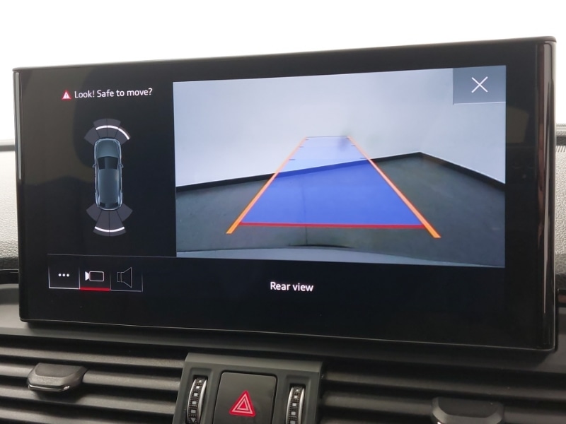 Used Audi Q5 2023 for sale - 76682943: Photo 11