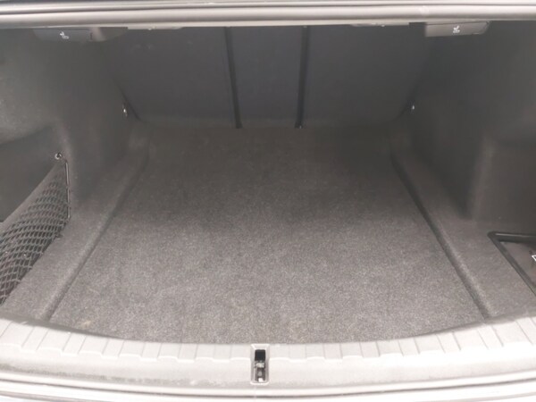 Used BMW 3 Series 2024 for sale - 76306021: Photo 8