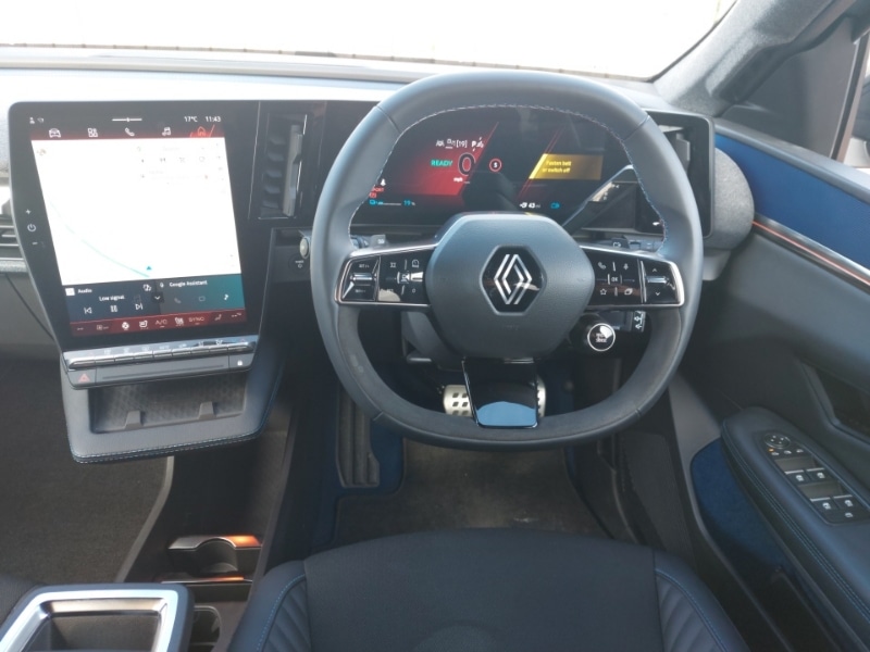 Used Renault Scenic E-Tech 2024 for sale - 76838107: Photo 7