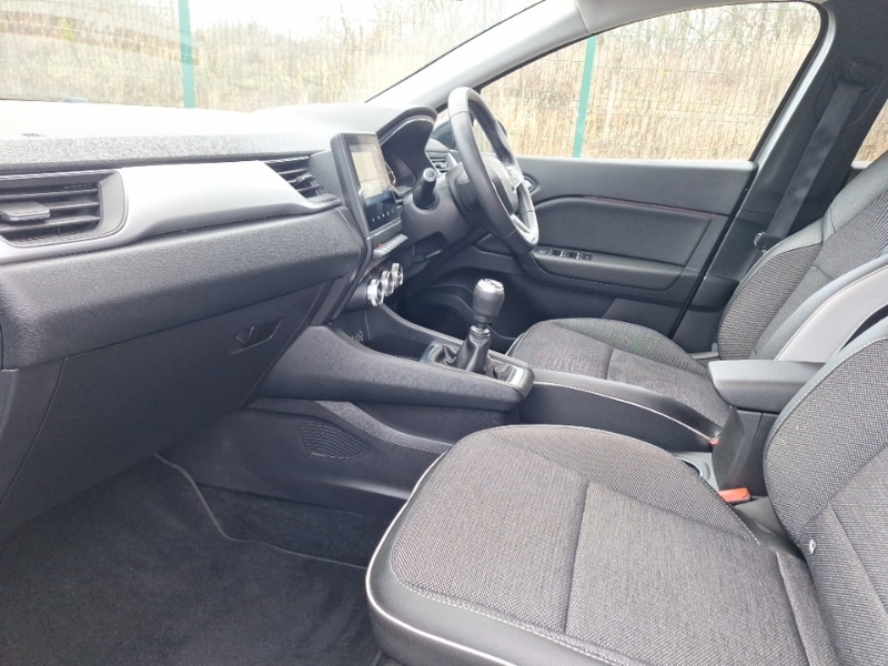 Used Renault Captur 2021 for sale - 77265947: Photo 5