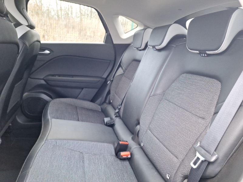 Used Renault Captur 2021 for sale - 77265947: Photo 6