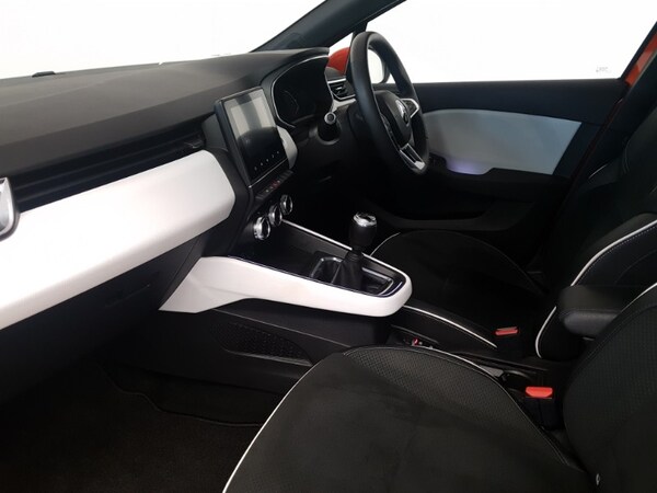 Used Renault Clio 2021 for sale - 76165684: Photo 5