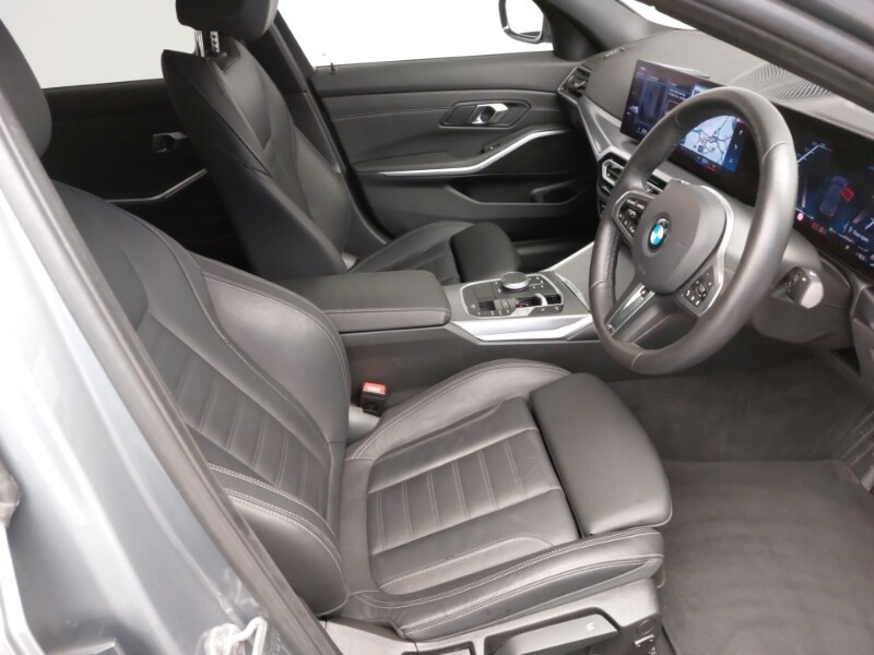 Used BMW 3 Series 2024 for sale - 76532965: Photo 6