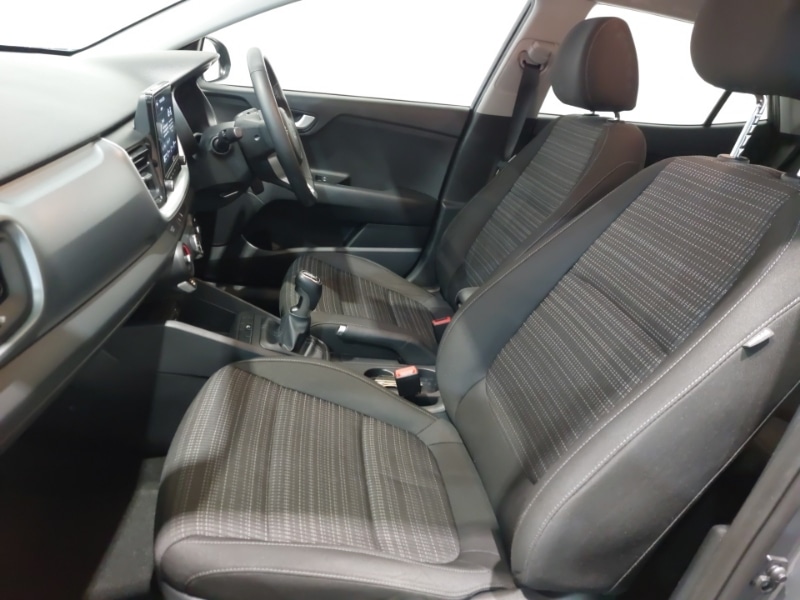 Used Kia Stonic 2023 for sale - 77467567: Photo 5