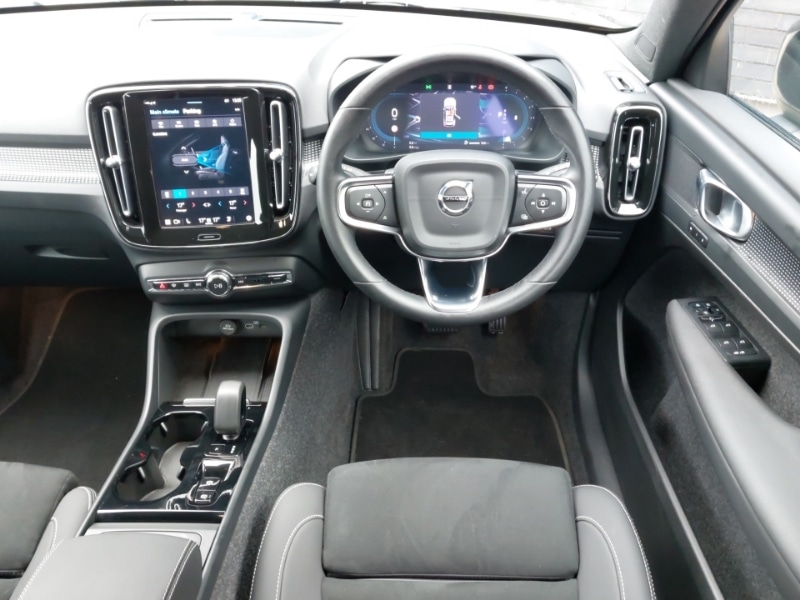 Used Volvo XC40 2024 for sale - 76348157: Photo 7