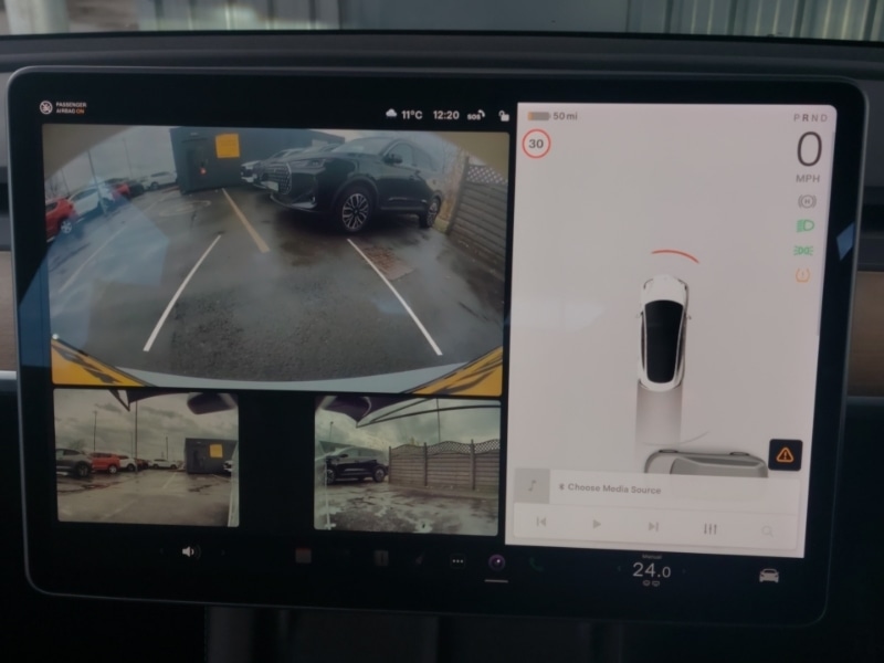 Used Tesla Model 3 2021 for sale - 77150827: Photo 11