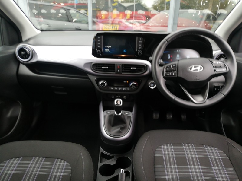 Used Hyundai i10 2024 for sale - 77257055: Photo 2